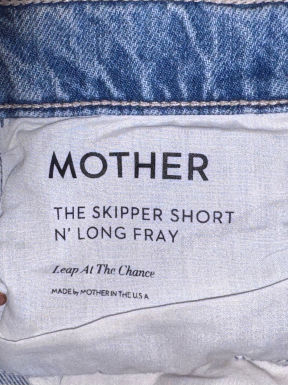 MOTHER The Skipper Short n’ Long Fray Leap At The Chance Denim Shorts Size 32 - Picture 8 of 10